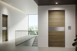 porte blindée en bois