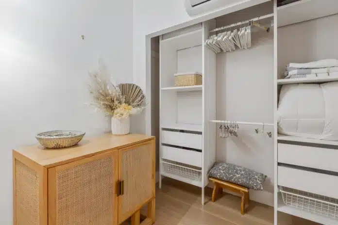 Tous les avantages d'un kit dressing et conseils d'aménagement