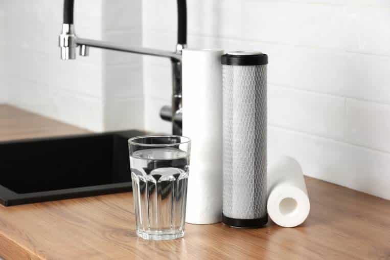 appareil adoucisseur purificateur robinet magnétique électrostatique électronique filtre galvanique