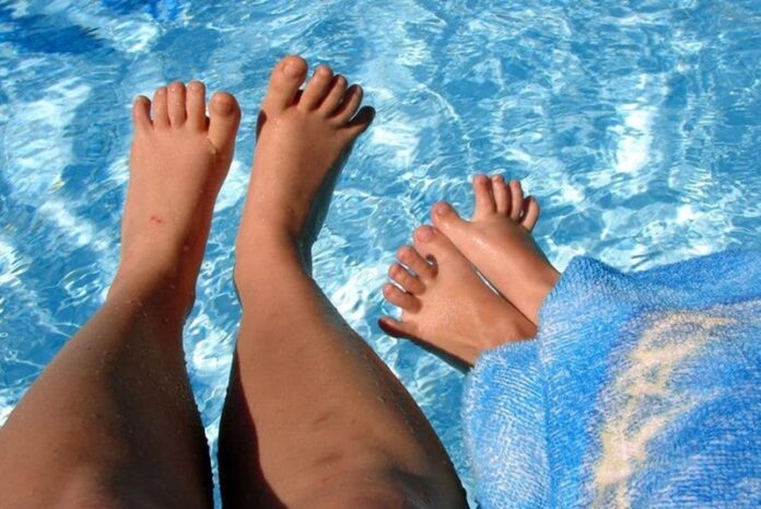 Analyse de l'eau de piscine pourquoi et comment la réaliser