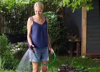 Les meilleures pompes à eau grandes marques pour optimiser votre système de relevage et votre jardin