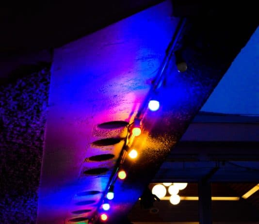 lights on ceiling