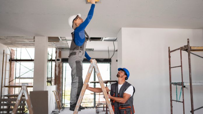 Le métier de plafonneur et son importance dans la construction