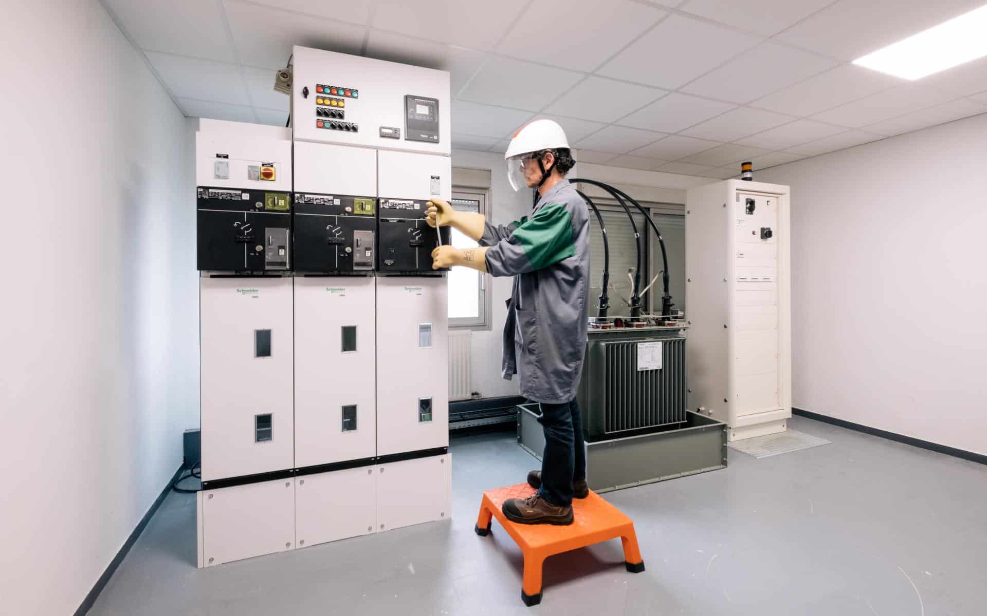 sont les différentes habilitations électriques