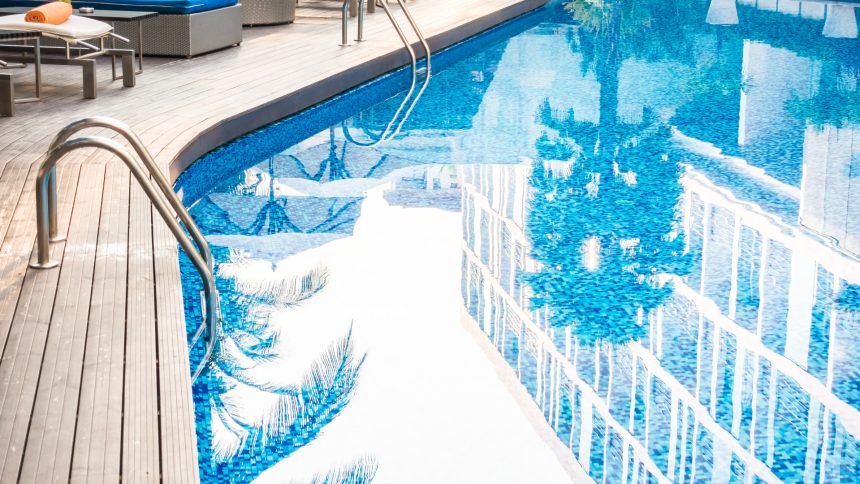 Top 3 des experts en chemisage de canalisation pour piscine en France